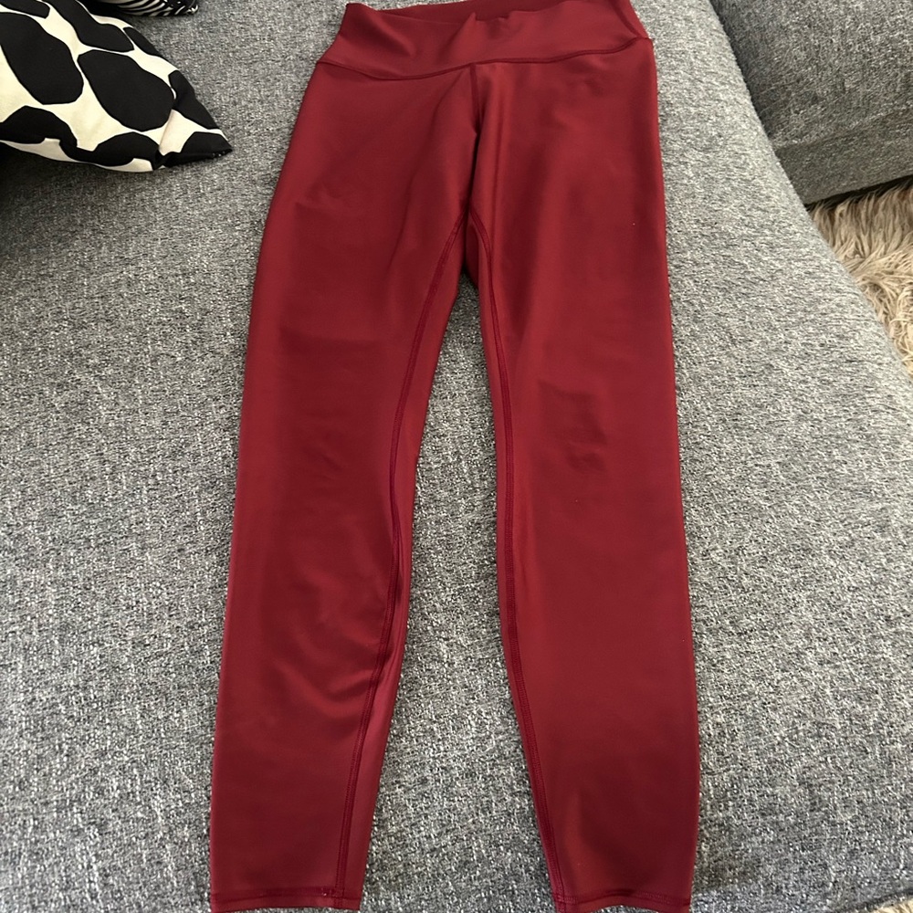 ALO Yoga Maroon Leggings
